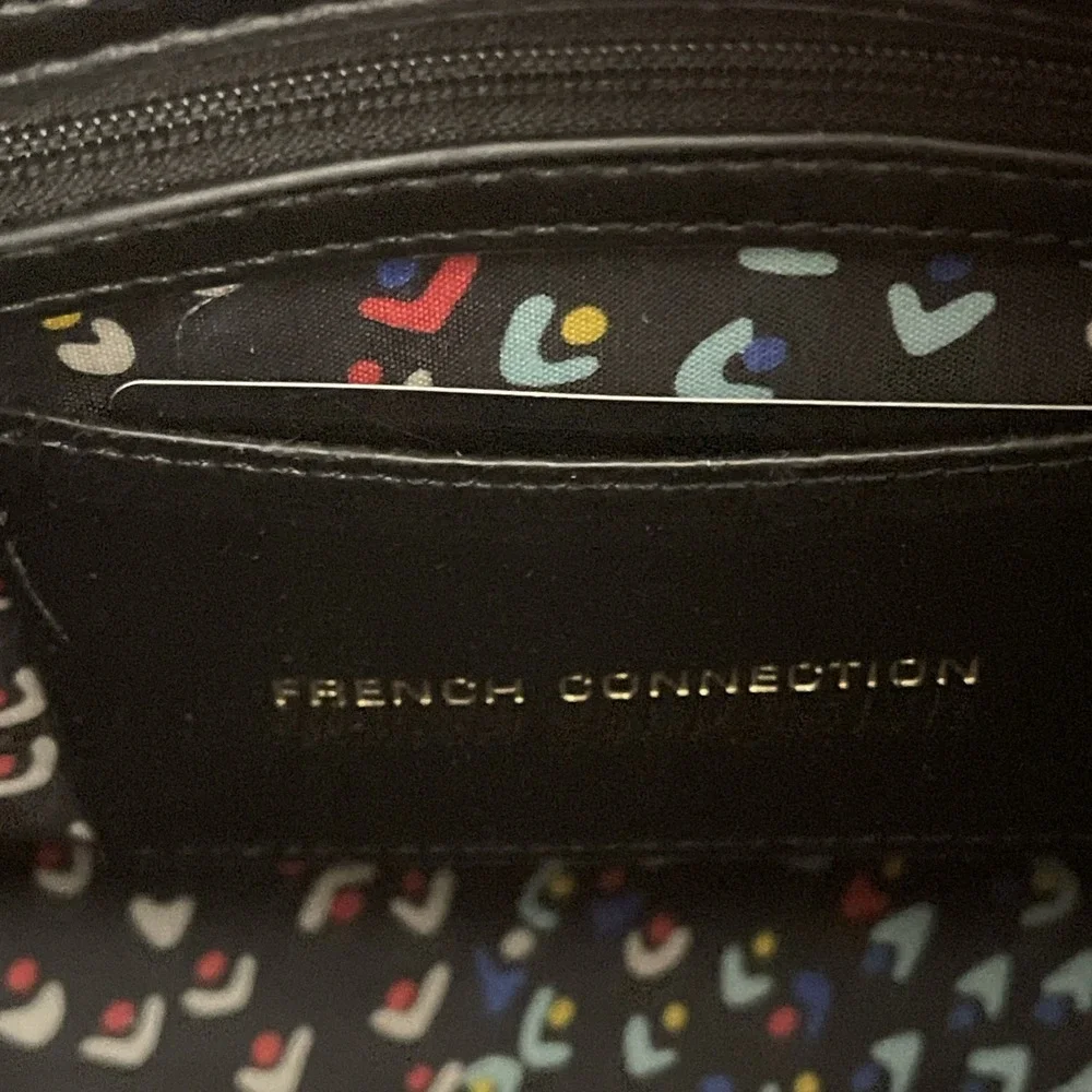 NWT French Connection Moritz Hobo Bag Womens Black Textured Zip‎ Purse Shoulder